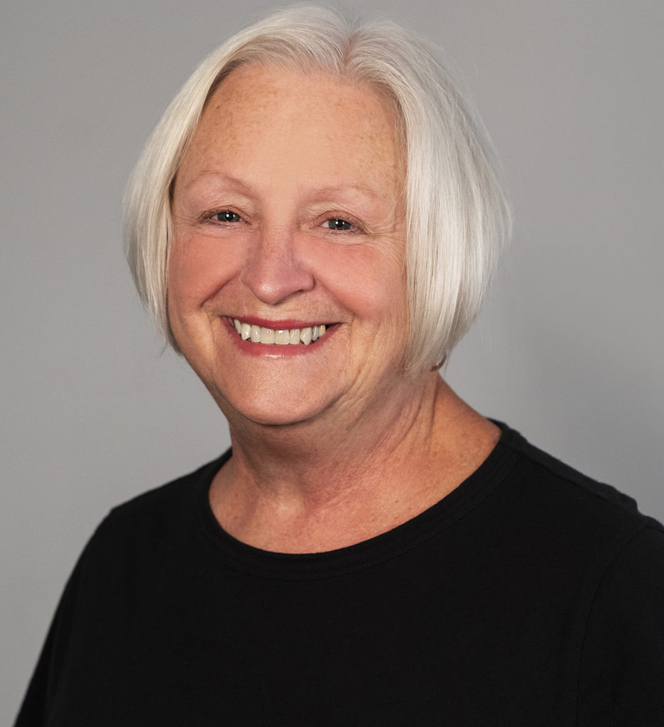 Carol Neiman Appointment Coordinator RW Headshots 2021 7